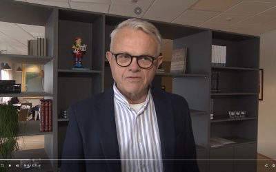 Framkvæmdastjórinn lætur það ganga í fjölmiðlum!